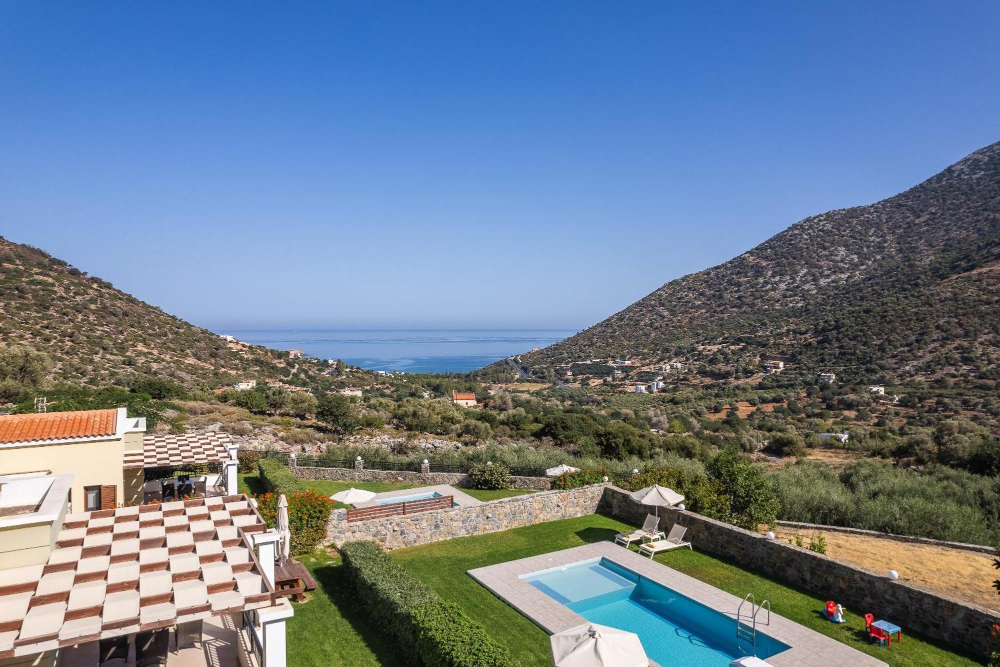 Real Dream Villas, Cretan Gems With Seaviews, By Thinkvilla Bali  Ngoại thất bức ảnh