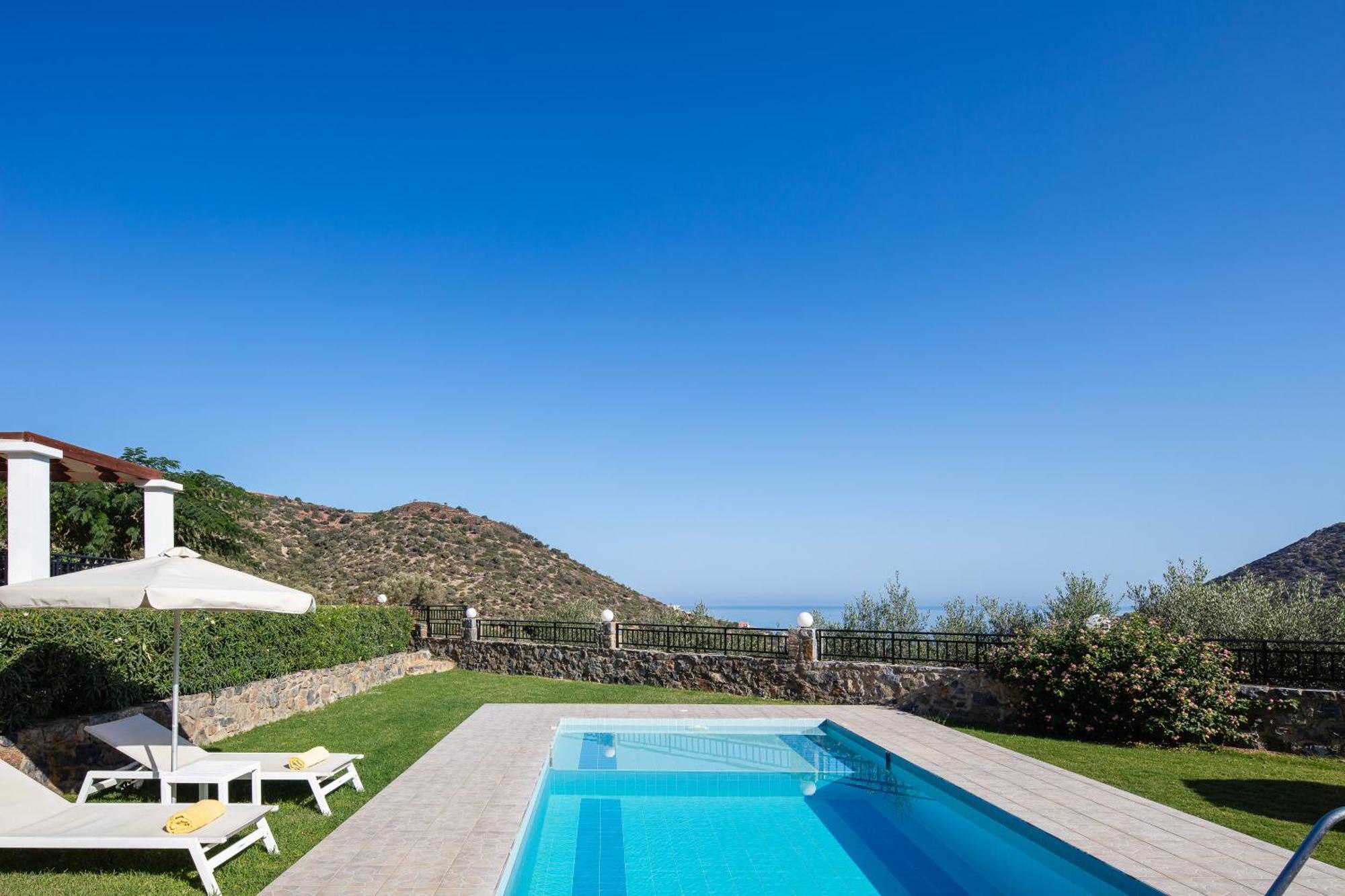 Real Dream Villas, Cretan Gems With Seaviews, By Thinkvilla Bali  Ngoại thất bức ảnh