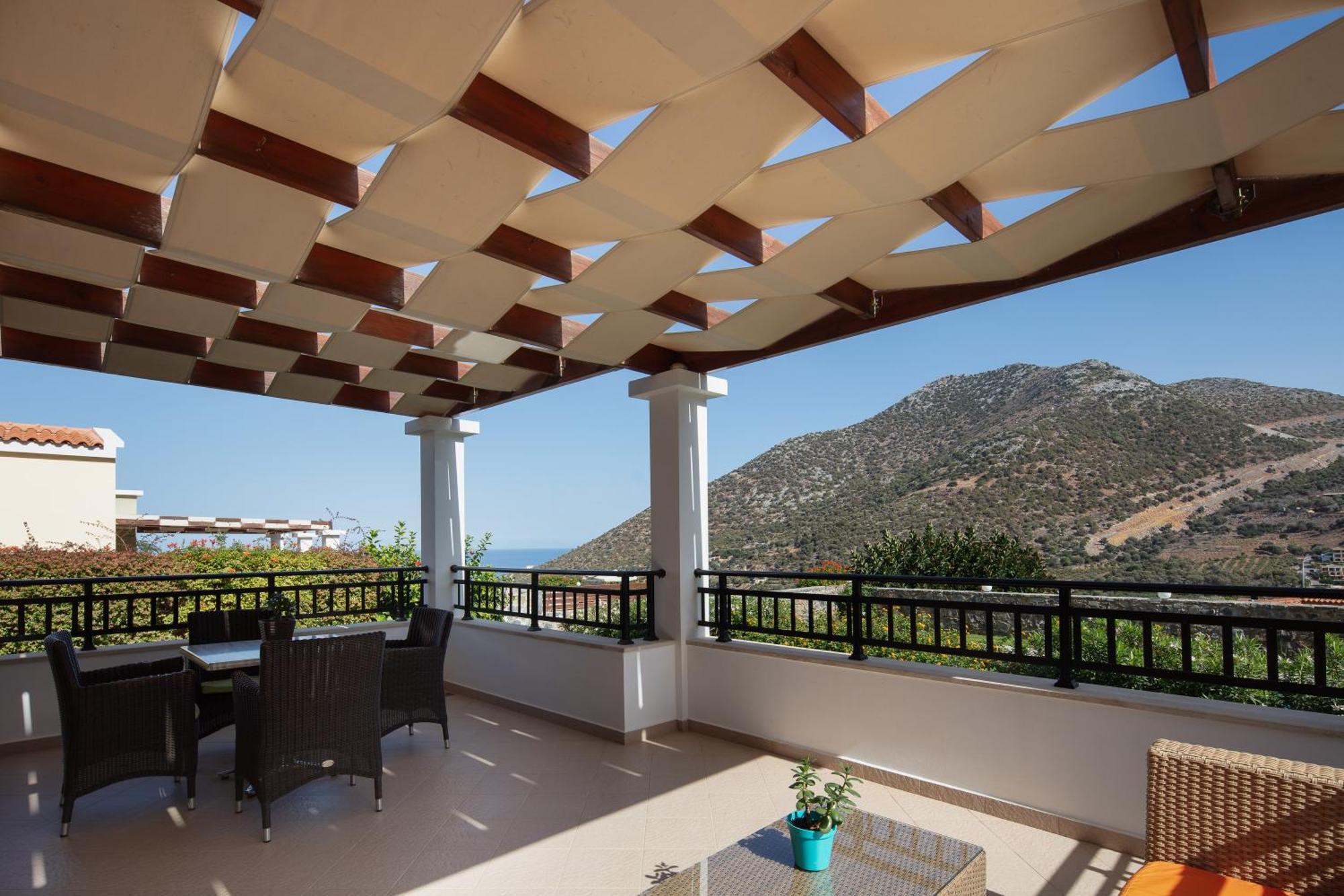 Real Dream Villas, Cretan Gems With Seaviews, By Thinkvilla Bali  Ngoại thất bức ảnh